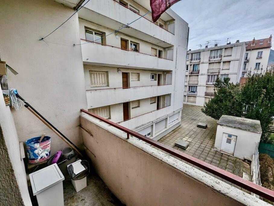 גרנובל Impeccable Chambre, Bien Place, Calme & Tout Equipe מראה חיצוני תמונה